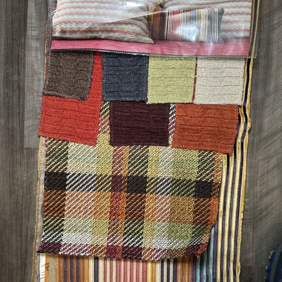 Missoni Home Hanging Fabric Sample - Picture 3 of 13